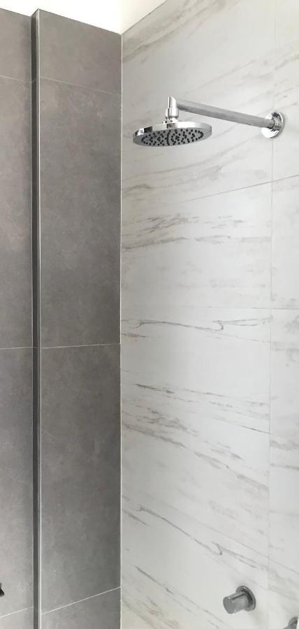 Habitaciones En Suite Balcarce Буенос Айрес Екстериор снимка