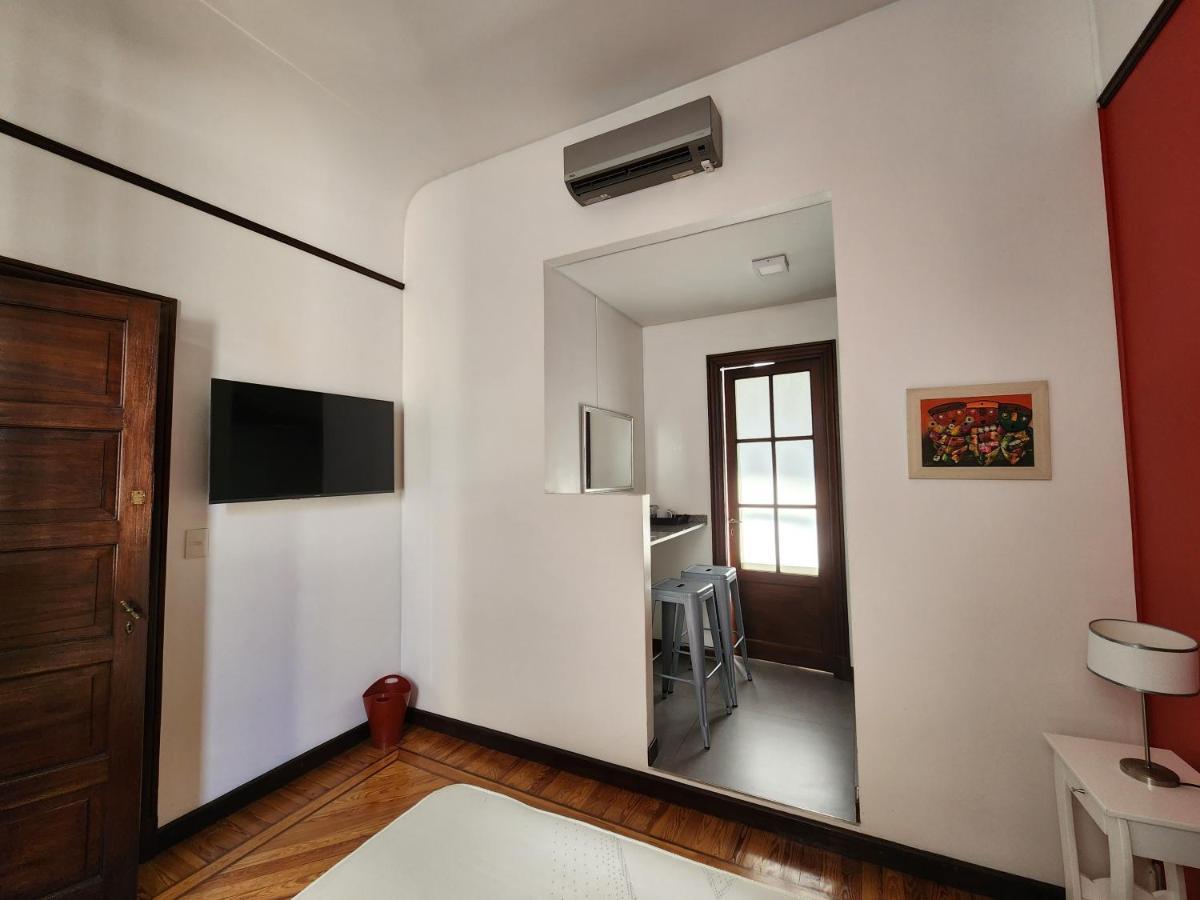 Habitaciones En Suite Balcarce Буенос Айрес Екстериор снимка